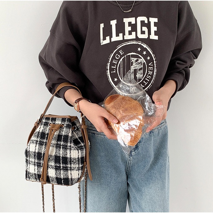 時尚與容貌的結合░是歐膩△U018韓國空運🇰🇷韓劇女主的鏈條格紋雙肩包 後背包 雙肩包 手提包 鏈條包 韓國背包-細節圖10