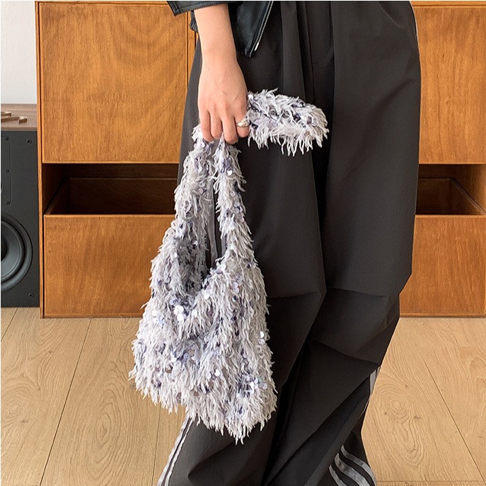 超挖賽！好看慘⧳自留粉💟 A70012韓國空運🇰🇷真的不要太時髦毛絨亮片包 單肩包 肩背包 亮片包 側背包 韓-細節圖5