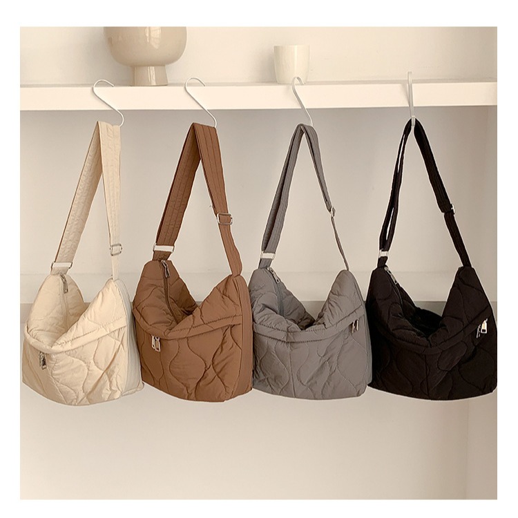 綉花夾棉❦ 韓國流行⤴  F1228韓國空運🇰🇷時髦踩街大容量精緻刺繡托特包 斜跨包 單肩包 肩背包 托特包 代-細節圖6