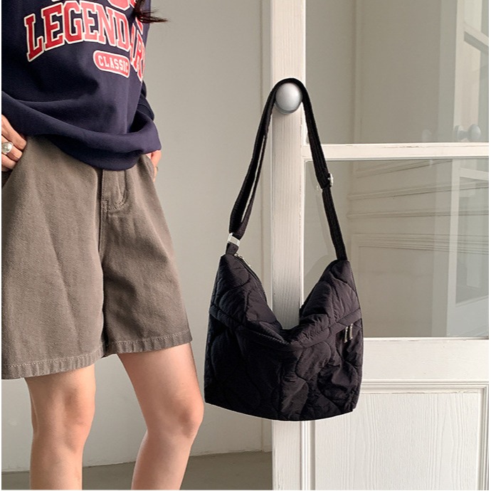 綉花夾棉❦ 韓國流行⤴  F1228韓國空運🇰🇷時髦踩街大容量精緻刺繡托特包 斜跨包 單肩包 肩背包 托特包 代-細節圖8