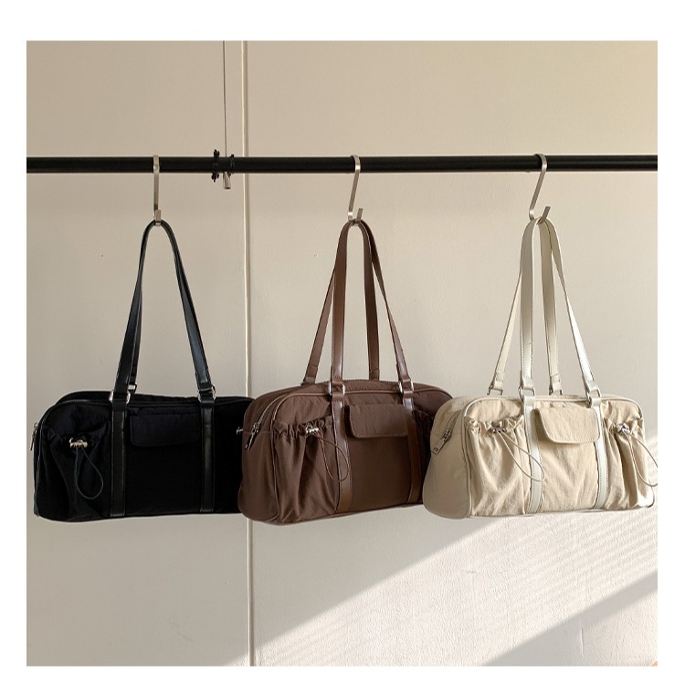 簡約經典的設計✵A8280韓國空運🇰🇷妳各位不要錯過的拼接多口袋凱旋門腋下包 單肩包 肩背包 大容量-細節圖6