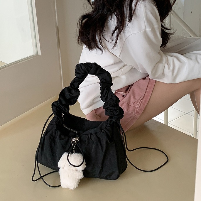 文藝風格⇢簡單不簡單F9208韓國連線🇰🇷隨手一拿輕便尼龍皺皺方包 斜跨包 單肩包 方包 韓國包包 側背包-細節圖4