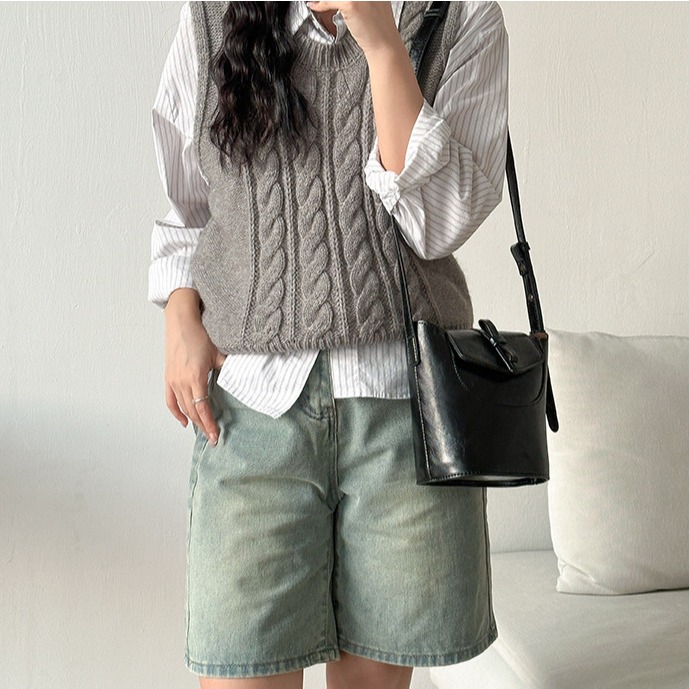 文藝復興的浪漫❁蝴蝶結裝飾∽ LF5820濃濃復古風硬挺精緻感水桶包 斜跨包 單肩包 磁扣包 側背包 水桶包 韓國包-細節圖11