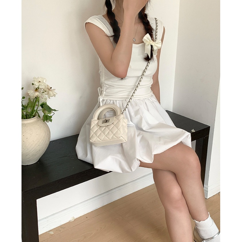 限定新款♥♥依舊熱銷💁質感超推薦🇰🇷小香風同款菱格紋鏈條小方包 手提包 鍊條包 斜跨包-細節圖5