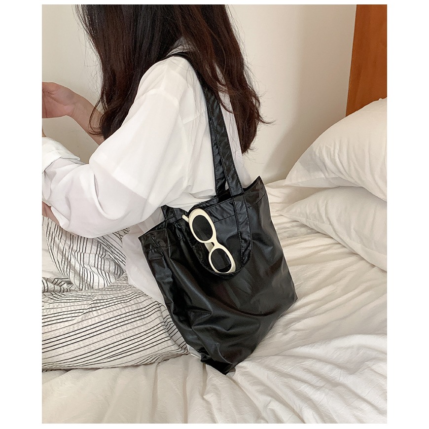 隨手拍的是我想留住的⧓AB910簡簡單單厚實高級通勤托特包 單肩托特包 單肩包 腋下包 手提包 韓國包-細節圖7