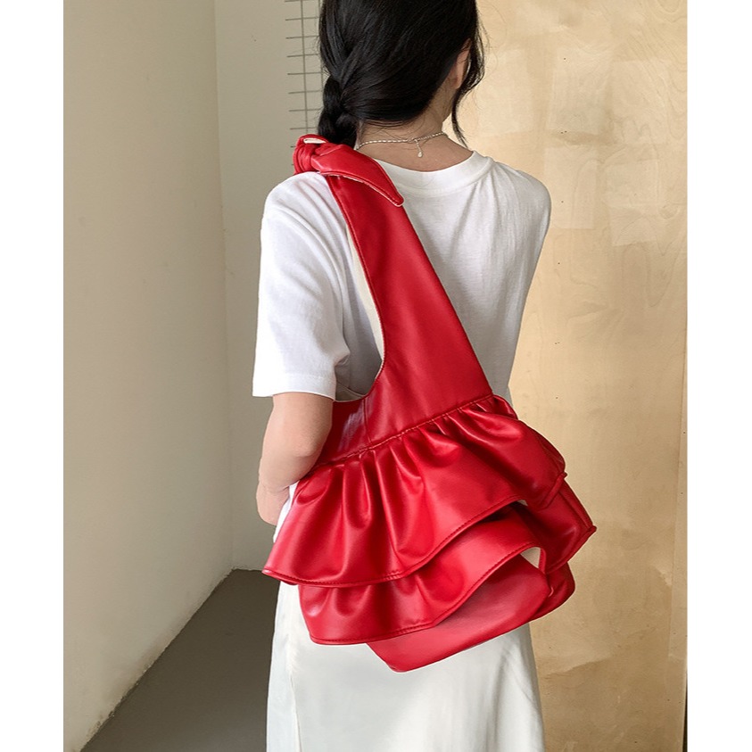 怎麼這麼特別∷A33820綁帶荷葉邊單肩雲朵包 時尚腋下包 皺褶單肩包 軟皮單肩包 雲朵包 水桶包-細節圖6