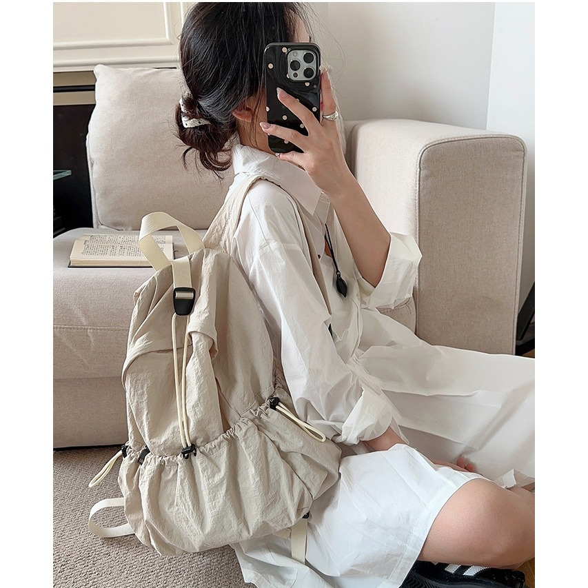 粉嫩調色盤🌸會不會太好裝😊『U80031』韓國大學生創意拉繩皺褶後背包 雙肩包 韓國背包 尼龍雙肩包-細節圖9