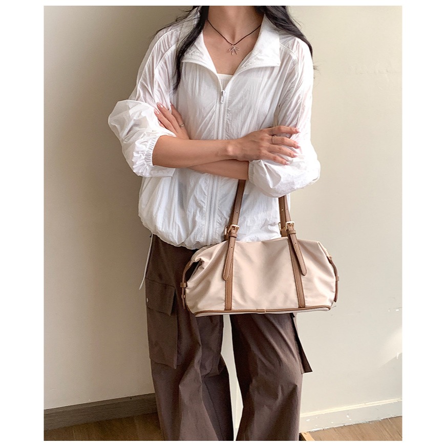 拼接配色看著就高級⍢大容量喔『A600111』復古雙拼橫款單肩托特包 腋下包 托特包 單肩包 尼龍包 通勤包-細節圖2