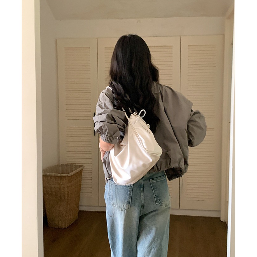 通勤超實用🥂🥂容量大🌱『U836』微珠光亮面尼龍單肩腋下托特包 單肩包 托特包 通勤包 腋下包 高級感包包-細節圖11