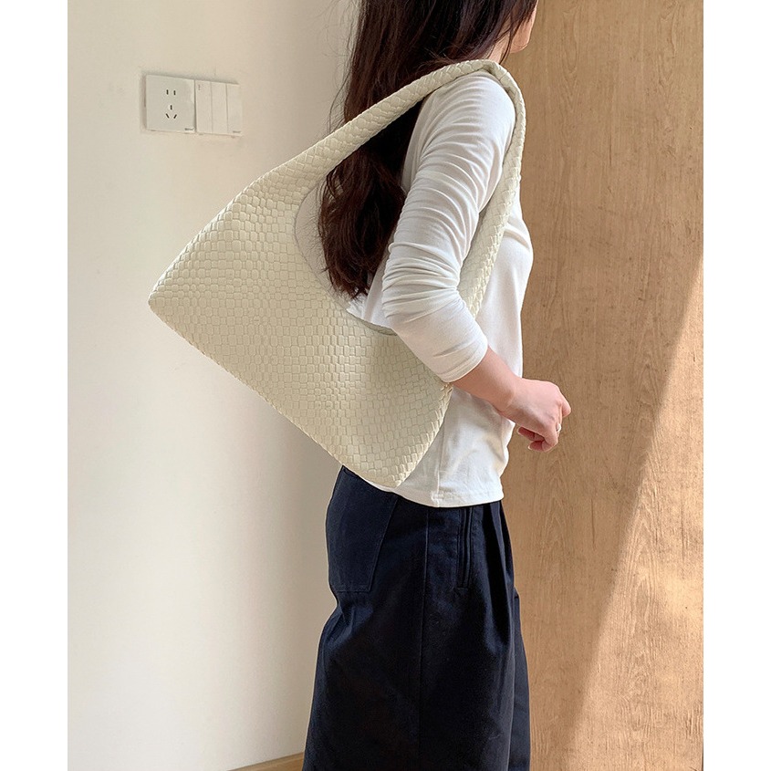 美好的事物╻╻復古編織┇『F098』輕復古軟皮單肩編織包 腋下包 復古包 編織包 單肩包 通勤腋下包 軟皮包-細節圖11