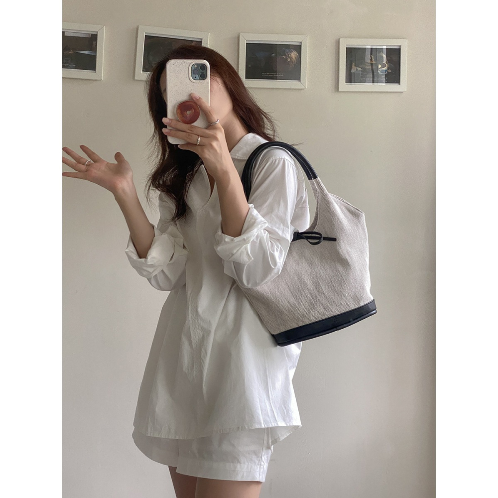 日常必備單品⎐帆布材質『U9809』韓國大容量通勤水桶帆布菜籃子包 水桶包 帆布包 手提包 通勤包 單肩包 腋下包-細節圖2