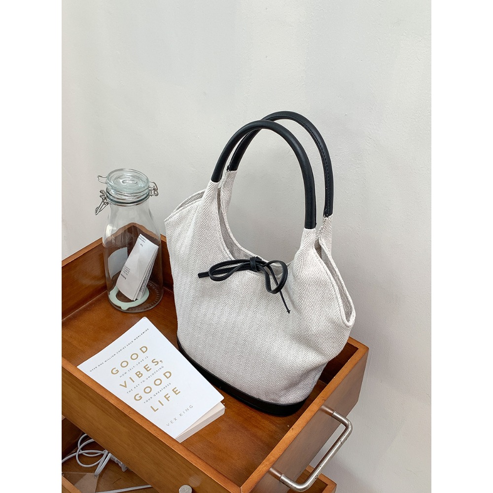 日常必備單品⎐帆布材質『U9809』韓國大容量通勤水桶帆布菜籃子包 水桶包 帆布包 手提包 通勤包 單肩包 腋下包-規格圖11