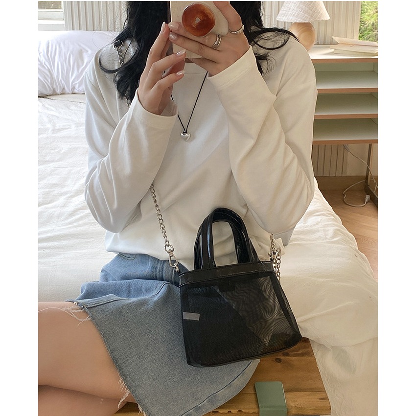 微透既視感✩精緻好裝✧『A8327』夏季高級感的手提/鏈條網紗包 手提包 鍊條包 斜跨包 手拿包 韓國包包-細節圖2