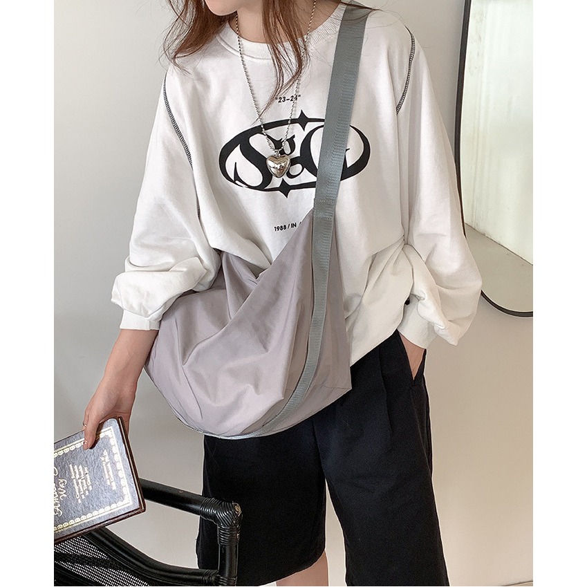 質感車縫線➻大容量水餃包｜F10025｜休閒3色尼龍斜挎水餃包 餃子包包 大容量休閒尼龍斜跨包 百搭單肩包 尼龍包-細節圖8