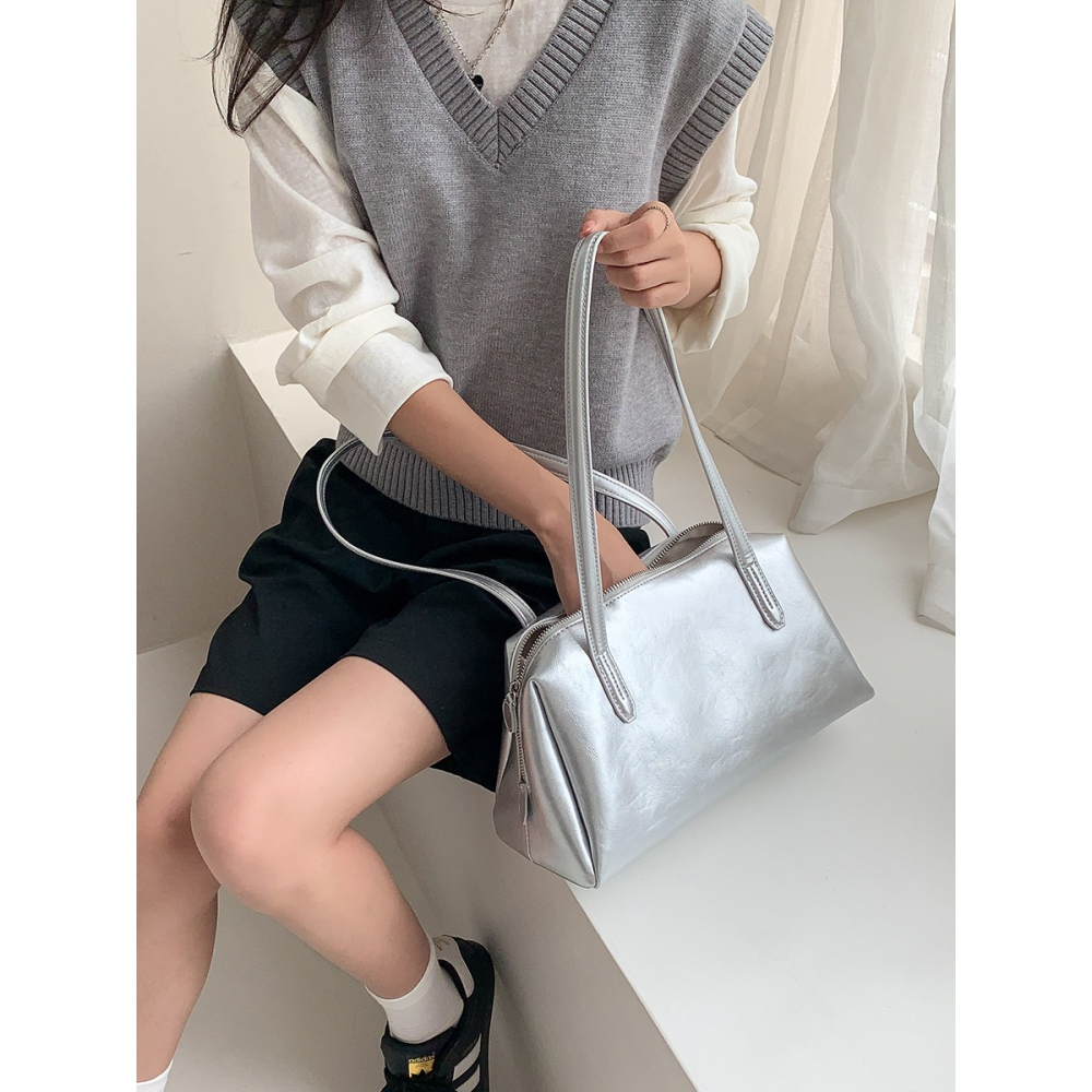 韓國2024新款皮質▩▩U550簡約純色大容量單肩波士頓包 大氣時尚通勤腋下包 托特包 波士頓包 腋下包 肩背包-細節圖10