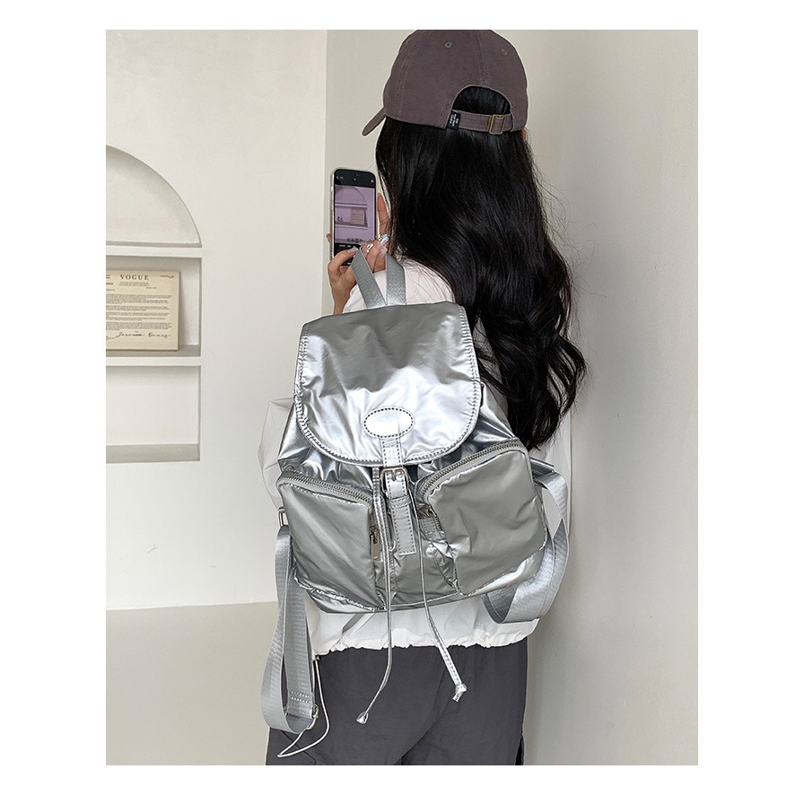 探索生活的每一個角落🐇🐘A8321韓國個性雙大口袋尼龍輕便後背包 簡約雙肩包 通勤多口袋背包 韓國後背包-細節圖6