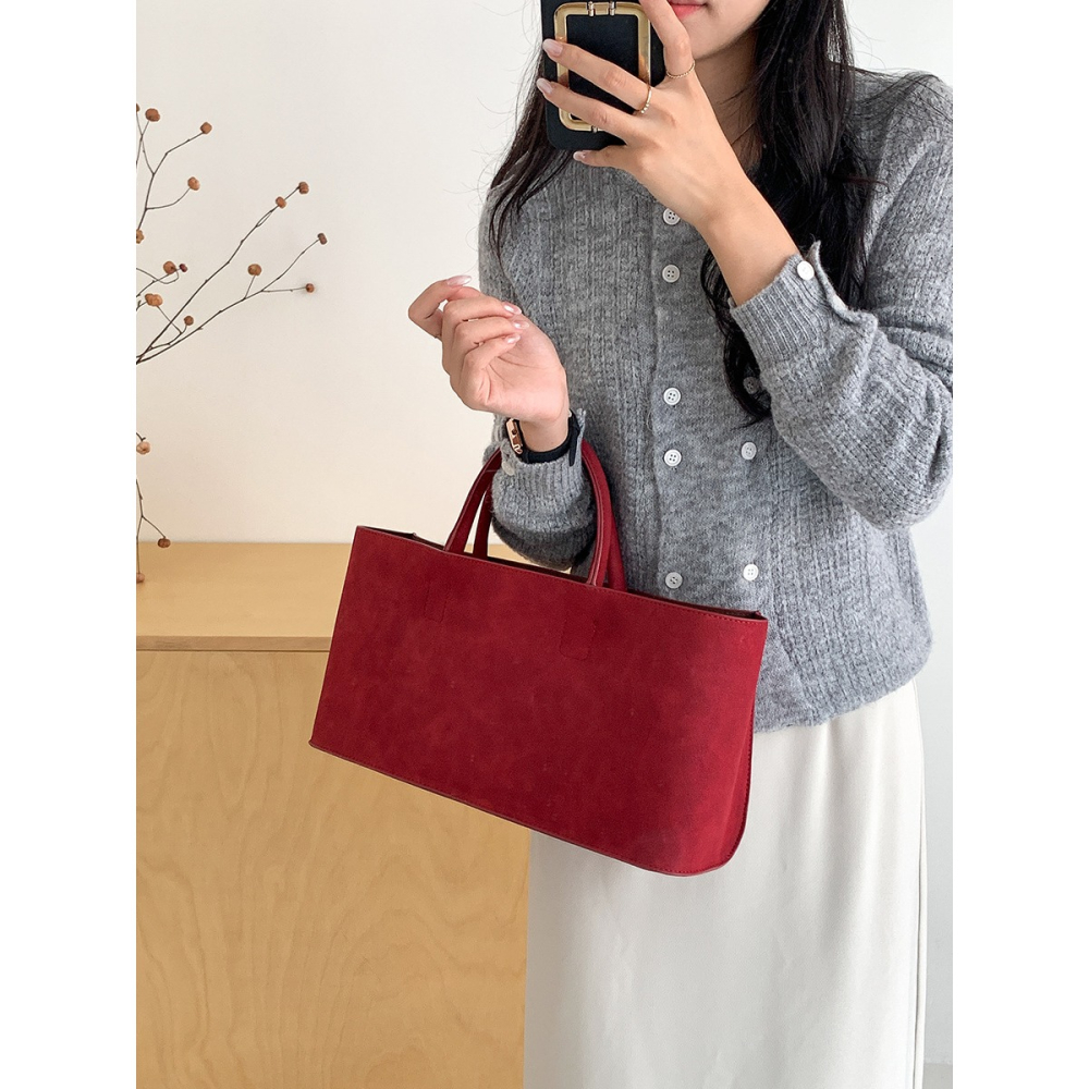 精选高品质麂皮绒材料▞耐磨耐髒☻U33318無論走到哪裡都是你最得體的時尚聲明手提托特包 手提包 大容量托特包-細節圖3