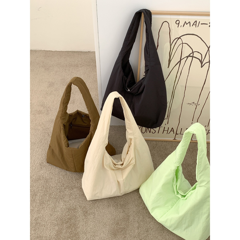 特別的4種顏色＠『F5860』必須入手的軟綿通勤托特包 單肩包 腋下包 尼龍包 通勤包 托特包-細節圖11