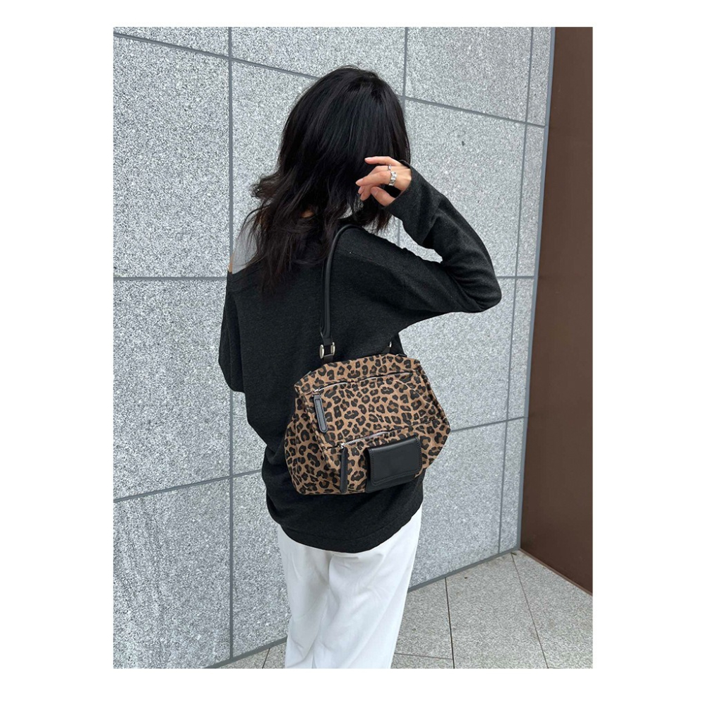 潘朵拉魔盒💙豹紋好流行ღ『8060#』歐美復古包蓋式大容量手提包 單肩腋下包 斜挎方包 大容量托特包 豹紋手提包-細節圖3