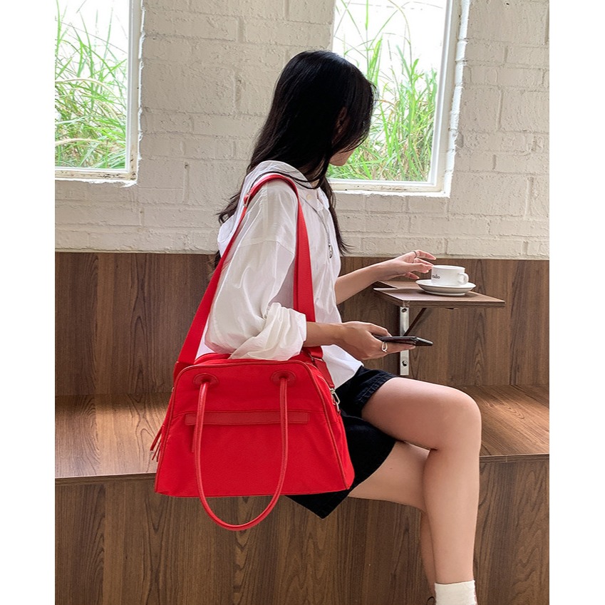 喜歡大容量的女孩看過來💟有型又好裝『LF5862』雙層防水尼龍大容量手提/側背托特包 手提包 側背包 肩背包 斜跨包-細節圖6