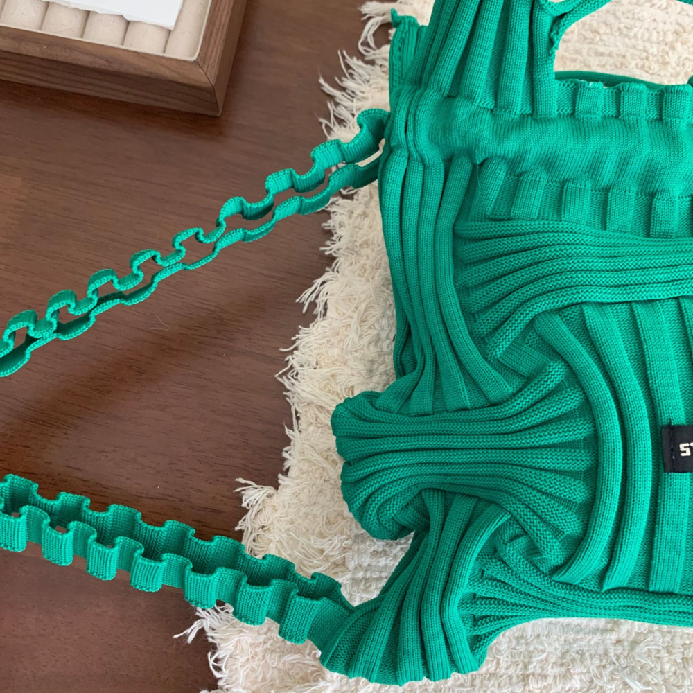 韓國代購款～多功能彈力🍬🍬『D01』設計師款多功能個性皺褶彈力手提雙肩包 手提包 單肩包 雙肩包 單肩包 後背包-細節圖2