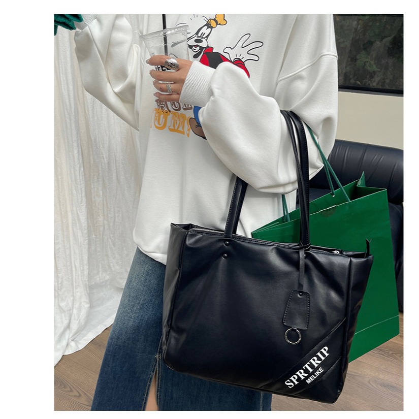 韓國代購～🐧🐧『9139#』軟皮極簡超大容量托特包 單肩包 腋下包 肩背包 大容量包包 手提包 托特包-細節圖4