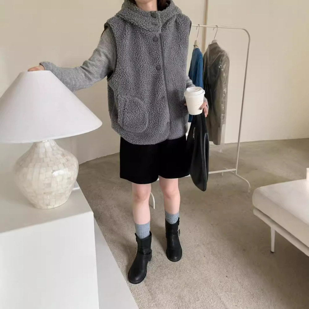 可兩面穿！簡直不要太好看<24135>24新款秋冬連帽羊羔毛馬甲背心外套 馬甲外套 毛絨背心 背心外套 背心-細節圖6