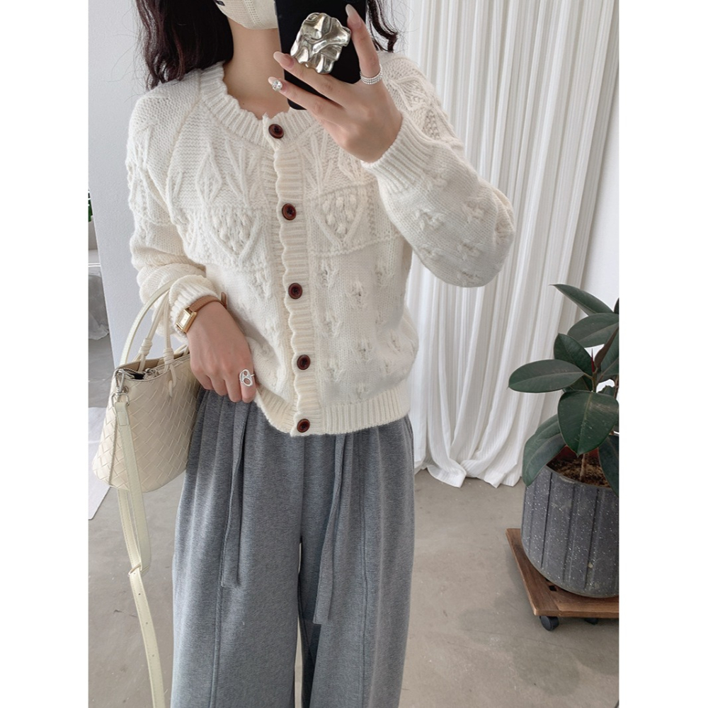 5175＂ 復古粗線鉤花縷空設計保暖針織毛衣-細節圖9