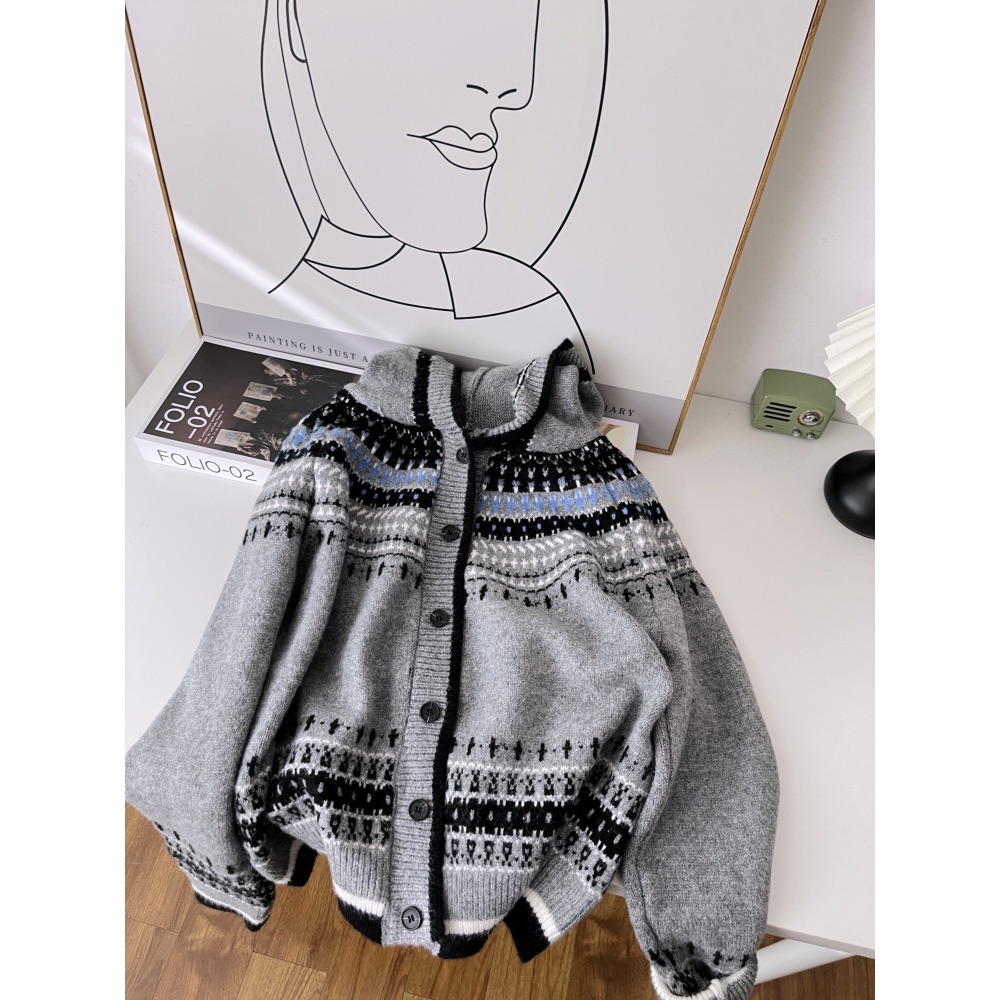 費爾島! 慵懶 6572＂＂ 復古提花連帽針織毛衣外套-細節圖3