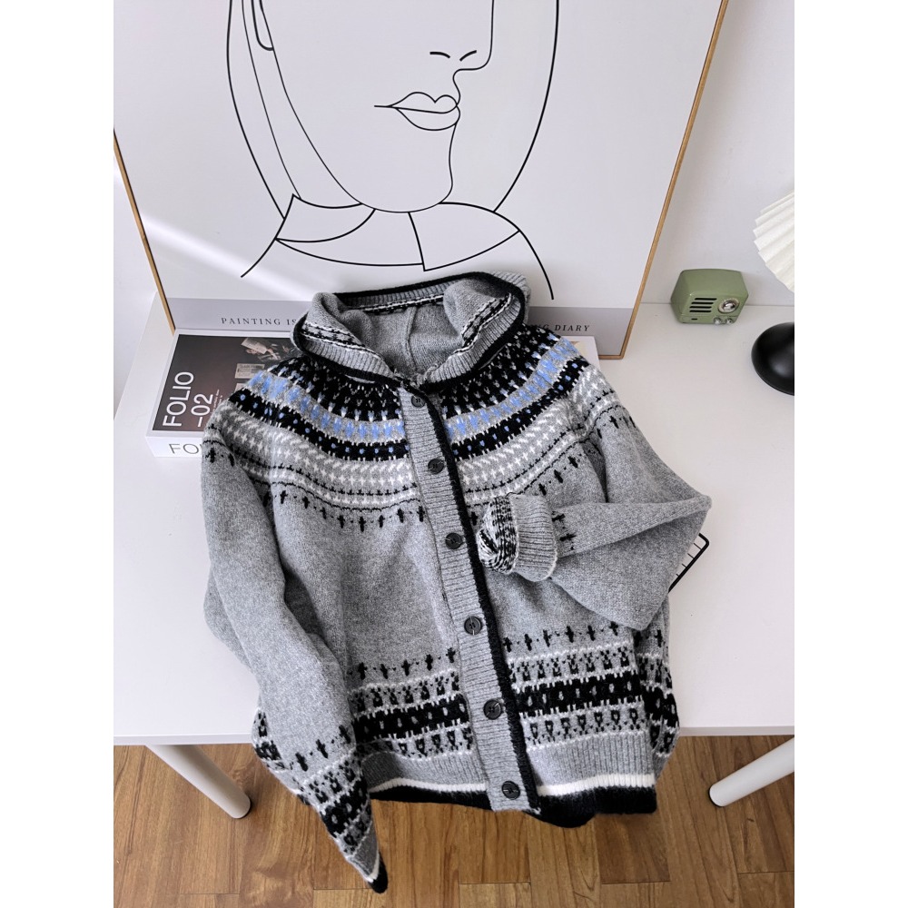 費爾島! 慵懶 6572＂＂ 復古提花連帽針織毛衣外套-細節圖8