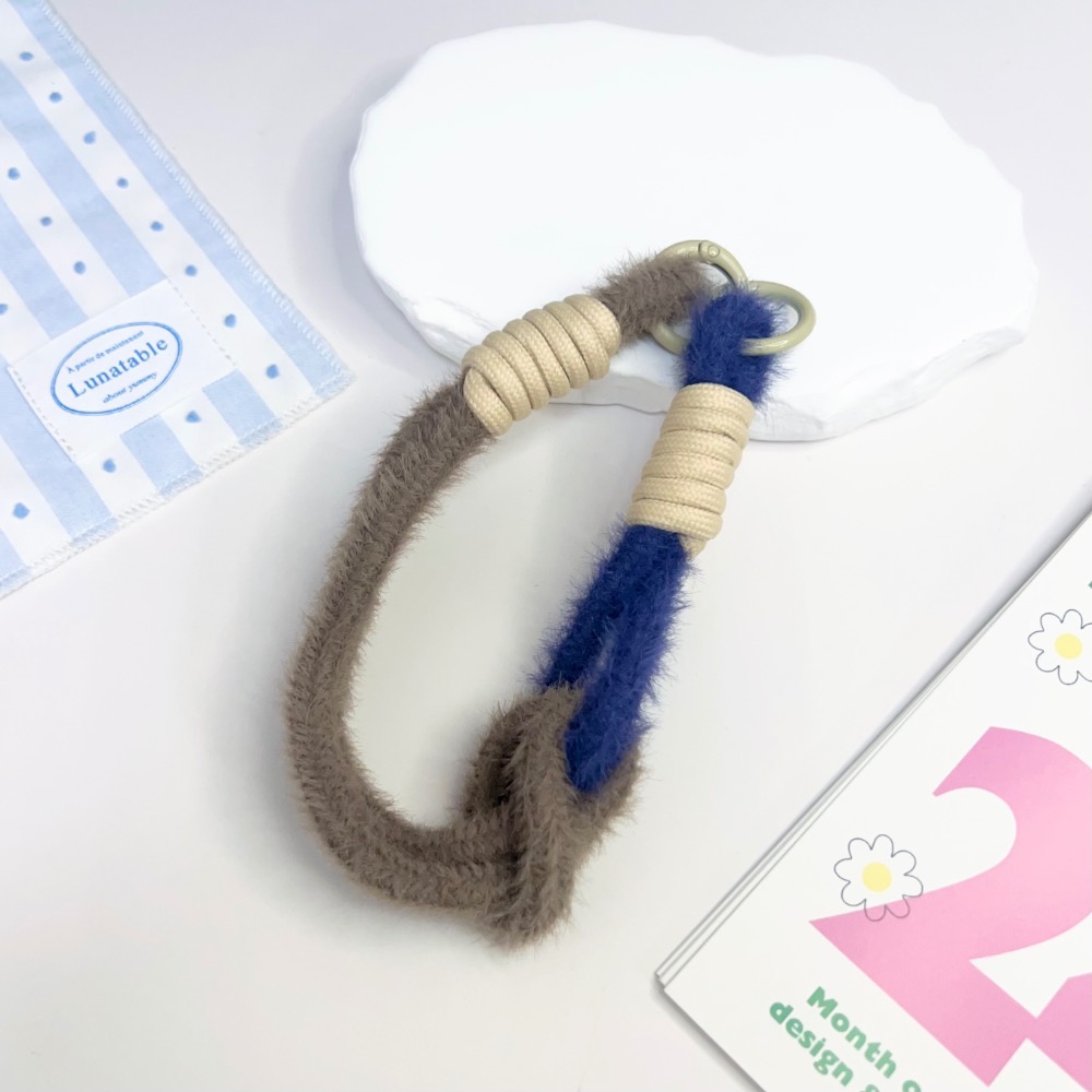 🌸 撞色絨毛雙釦短掛繩-規格圖5