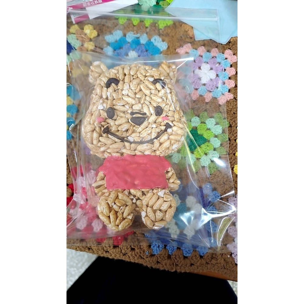 玉竹軒米香小舖-造型款全身維尼17*11cm(厚度3cm)只做黑糖口味-細節圖3