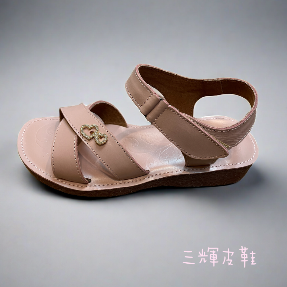 三輝皮鞋台灣製全真皮 牛皮超防滑生膠底鞋底縫線 愛心水鑽釦交叉魔鬼氈平底涼鞋 老師傅手工鞋底縫製 寬楦拇指外翻Barbi-細節圖2