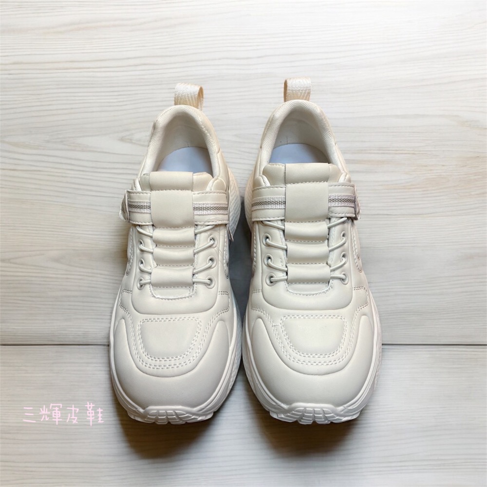 三輝皮鞋SNAIL機能雪地止滑防水 超輕量免綁帶魔鬼氈皮革休閒鞋 加大尺碼蝸牛足底筋膜炎拇指外翻健走鞋運動鞋現貨加預購-細節圖3