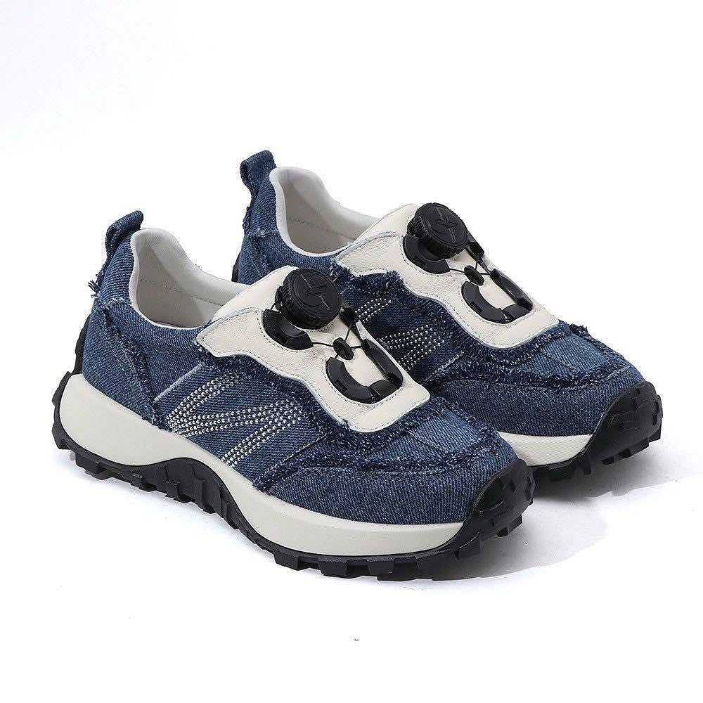 三輝皮鞋台灣設計師fnace 真皮免綁帶旋轉鈕扣慢卡鞋 牛皮+牛仔 水鑽N字運動鞋懶人鞋 高抓地力防磨防滑大底 休閒時尚-細節圖2