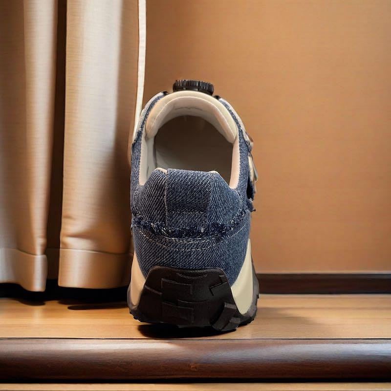 三輝皮鞋台灣設計師fnace 真皮免綁帶旋轉鈕扣慢卡鞋 牛皮+牛仔 水鑽N字運動鞋懶人鞋 高抓地力防磨防滑大底 休閒時尚-細節圖4