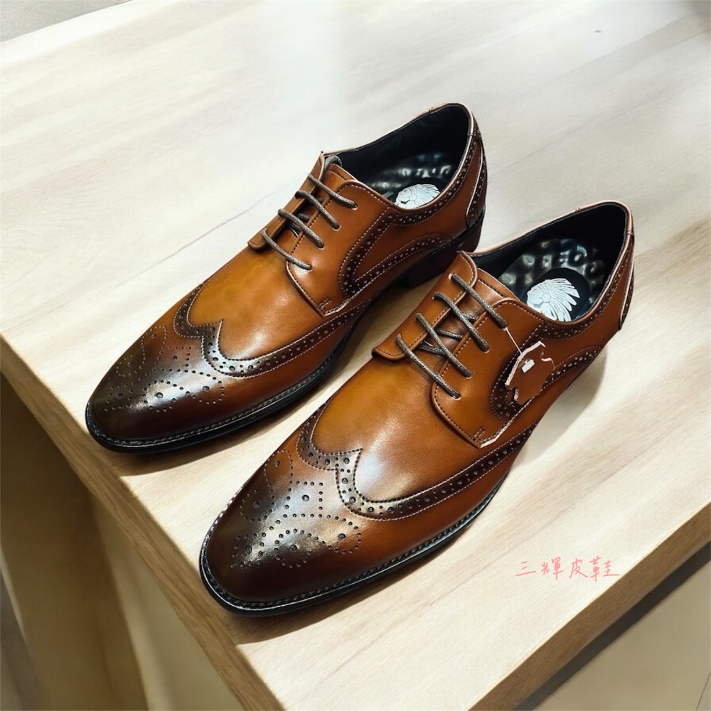 三輝皮鞋真皮防斷底氣墊男皮鞋 英倫布洛克雕花木頭根底鞋跟 渲染尖頭德比頭綁帶牛津鞋 擦色紳士鞋上班鞋正裝商務婚鞋韓國-細節圖2