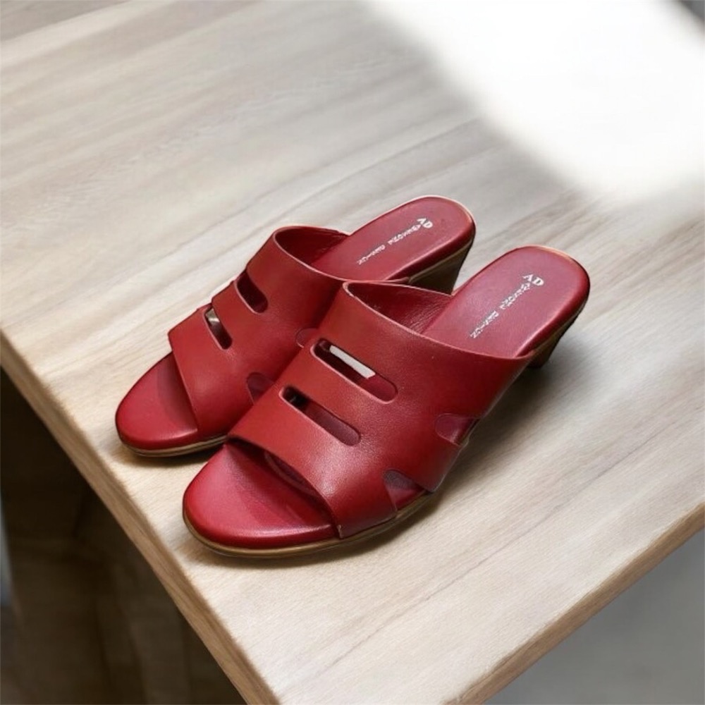 三輝皮鞋台灣製全真皮 不氧化底台 柔軟羊皮尖頭鏤空粗跟中跟鞋 圓頭簍空高跟拖鞋 牛皮女涼拖鞋 零碼特價現貨MIT-細節圖3