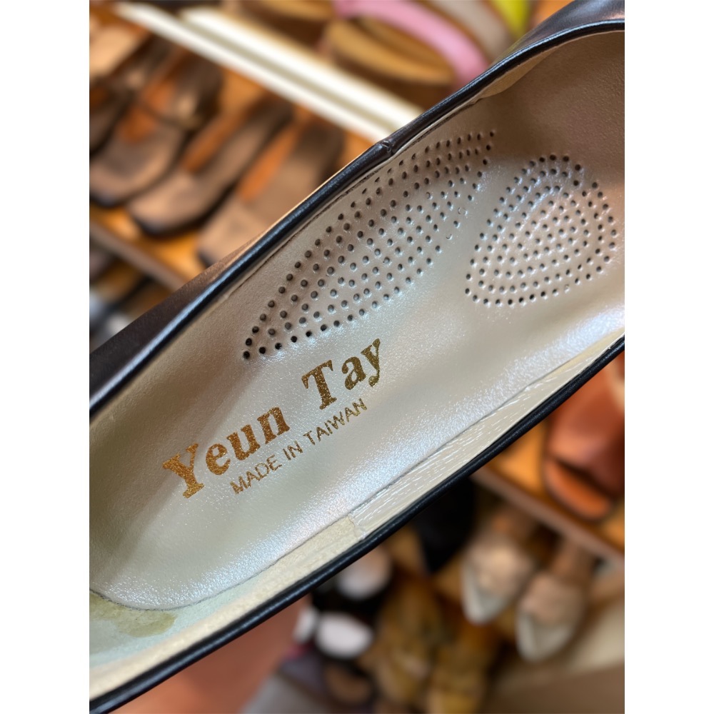 三輝皮鞋台灣製全真皮 牛皮圓頭素面足弓支撐楔型鞋平底鞋 MIT手工鞋坡跟鞋低跟鞋女上班鞋空姐鞋包鞋厚底鞋大尺碼小尺碼女鞋-細節圖5