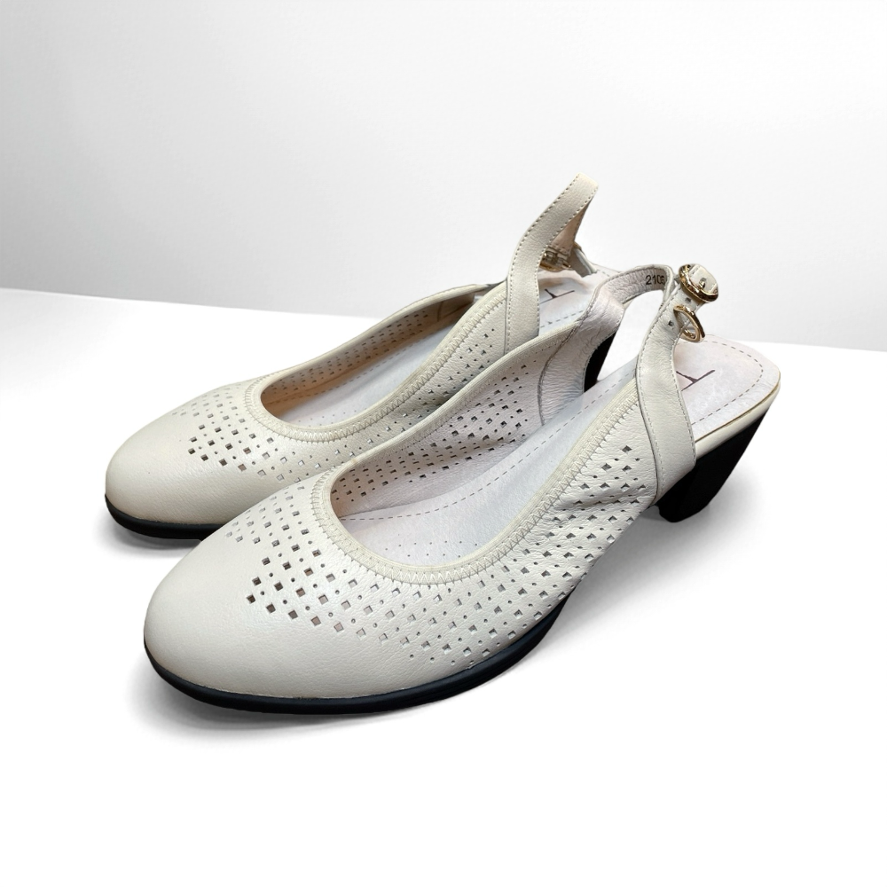 三輝皮鞋台灣製全真皮 牛皮雷射雕花簍空圓頭後空粗跟高跟鞋 MIT 包頭涼鞋 羊皮鏤空洞洞透氣靜音中跟低跟高跟涼鞋限量-細節圖2