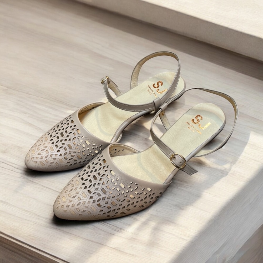 三輝皮鞋台灣製全真皮 羊皮雷射雕刻簍空尖頭繞踝細帶穆勒粗跟低跟鞋 MIT透氣洞洞雕花中跟高跟包頭涼鞋羅馬涼鞋後空高跟鞋-細節圖2