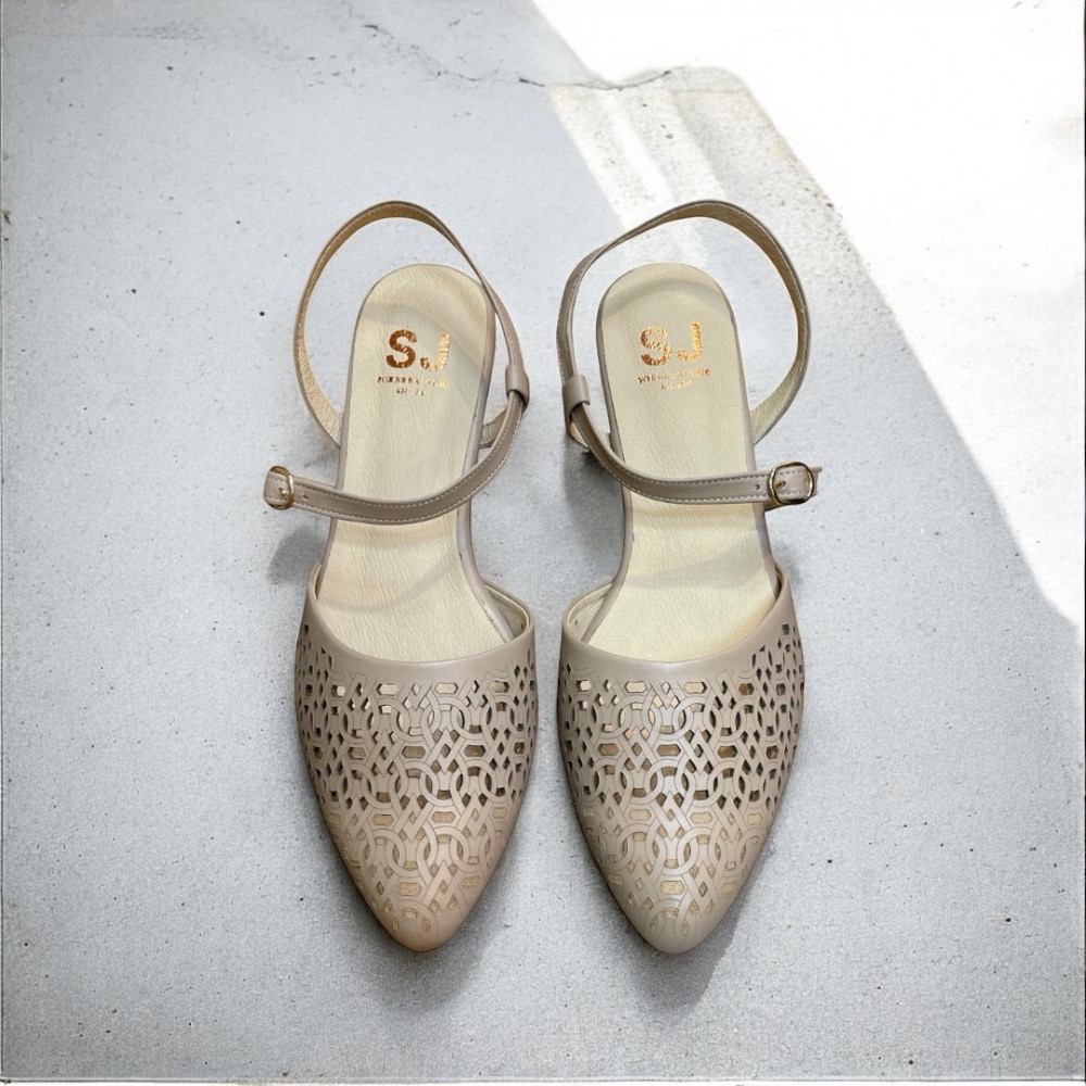 三輝皮鞋台灣製全真皮 羊皮雷射雕刻簍空尖頭繞踝細帶穆勒粗跟低跟鞋 MIT透氣洞洞雕花中跟高跟包頭涼鞋羅馬涼鞋後空高跟鞋-細節圖3