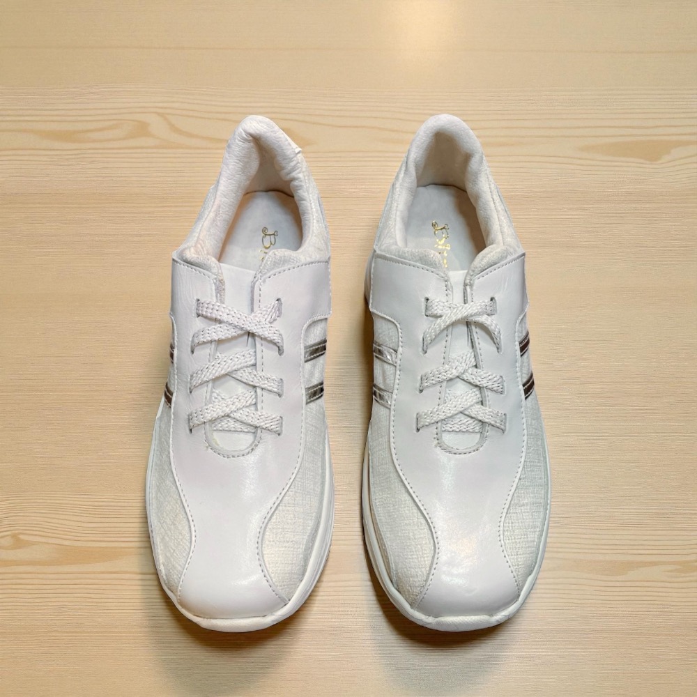 三輝皮鞋台灣製全真皮 MIT 牛皮銀色雙線小香風斜紋軟呢綁帶女運動鞋 吸汗透氣反光線條休閒慢跑鞋健走鞋健步鞋 黑色/白色-細節圖3