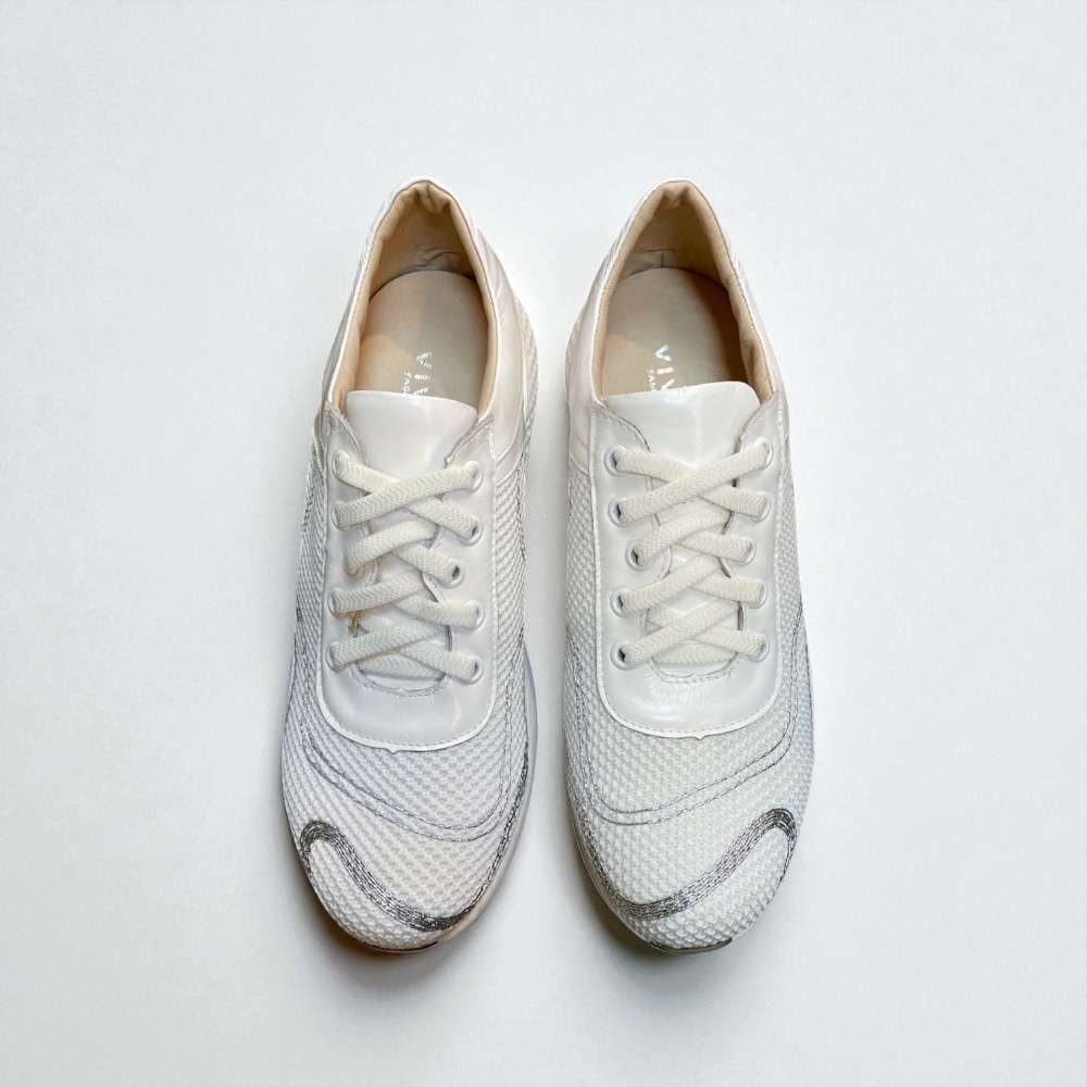 三輝皮鞋台灣製全真皮 MIT牛皮銀色反光流線型網面線條綁帶輕量休閒運動慢跑鞋透氣防滑限量款健走鞋通勤健步鞋 白/黑零碼-細節圖3