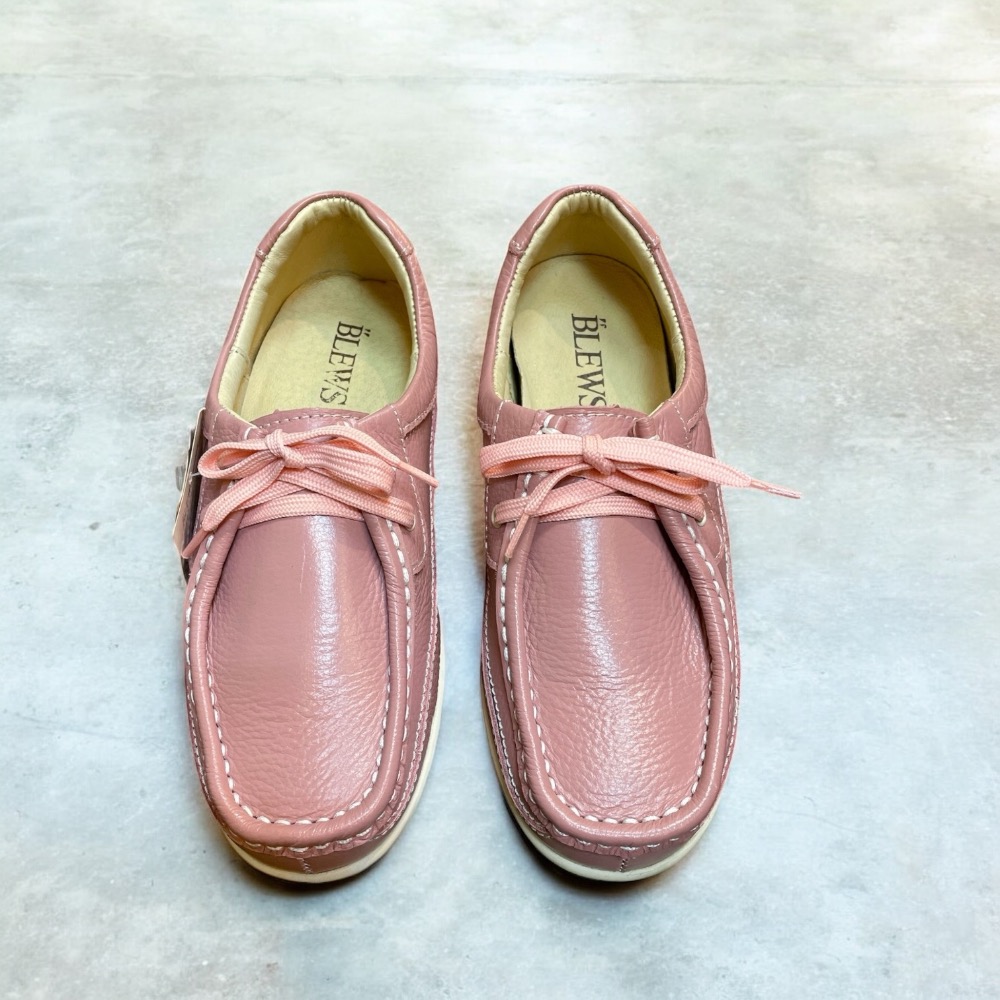 三輝皮鞋台灣製全真皮 MIT手工鞋 BLEWS牛皮雙氣墊鞋底縫製固特異小方頭鞋帶款女平底休閒帆船鞋袋鼠鞋小尺碼女鞋小腳-細節圖3