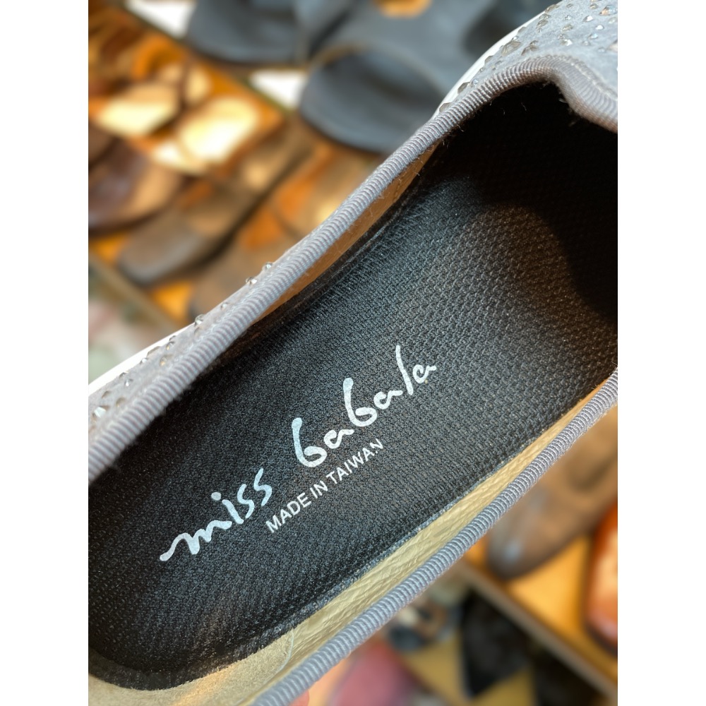 三輝皮鞋台灣製babala MIT真皮羊皮麂皮輕量卯釘圓頭深口女平底鞋女樂福鞋包鞋反毛皮懶人鞋輕便鞋休閒鞋大尺碼女鞋-細節圖8