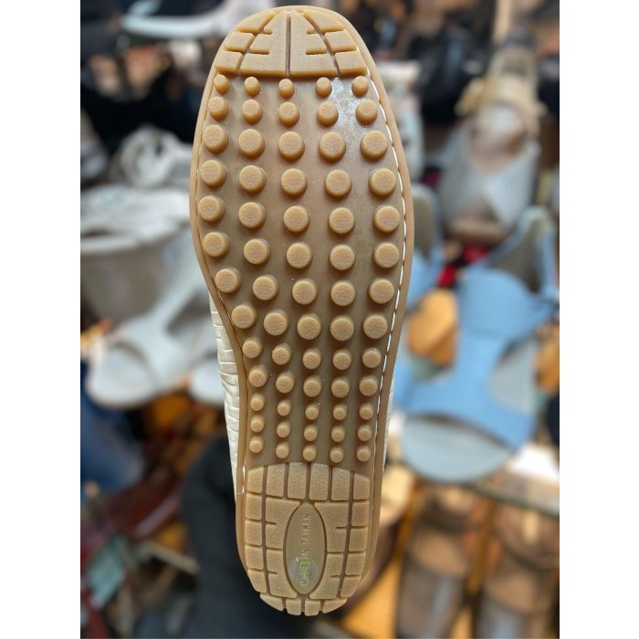 三輝皮鞋台灣製 真皮豆豆鞋 樂福鞋女 莫卡辛 帆船鞋 平底鞋 樂福鞋 休閒鞋女 MIT 牛皮鞋底縫製軟皮軟底通勤深口便鞋-細節圖7