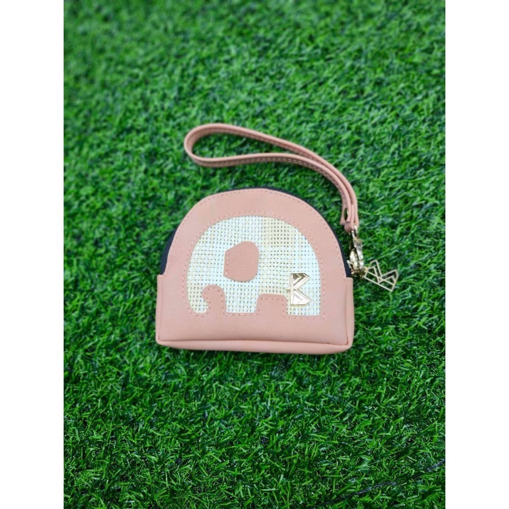 【⭕現貨⭕】泰國 ｜泰國 新款藤編大象零錢包｜可拆式手腕帶｜迷你收納包｜隨身鑰匙包｜多色系選擇-規格圖5