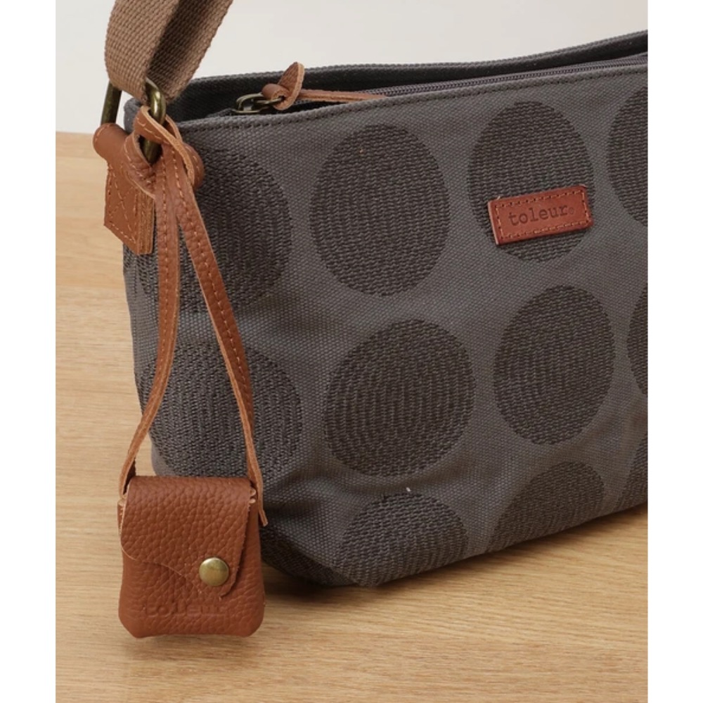 2024 秋季新入荷 toleur 日本東京澀谷受歡迎的小眾品牌 側背包/單肩包/真皮/刺繡-細節圖4