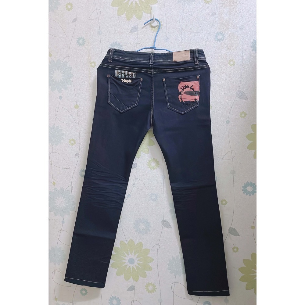 【全新】低腰修身拉鍊直筒牛仔褲-細節圖2